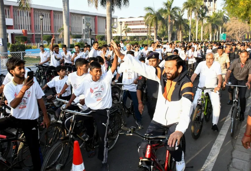 नशे के खिलाफ साइक्लोथॉन 2.0 यात्रा जारी, यात्रा का गांव करौंथा पहुंचने पर हुआ स्वागत