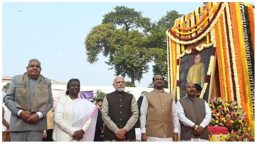 PM मोदी से लेकर राष्ट्रपति द्रौपदी मुर्मू तक इन नेताओं ने दी डॉ. भीमराव अंबेडकर को श्रद्धांजलि