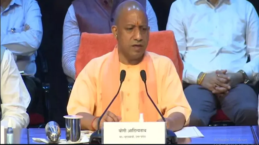 CM योगी आदित्यनाथ ने की नगर विकास विभाग के साथ की समीक्षा बैठक