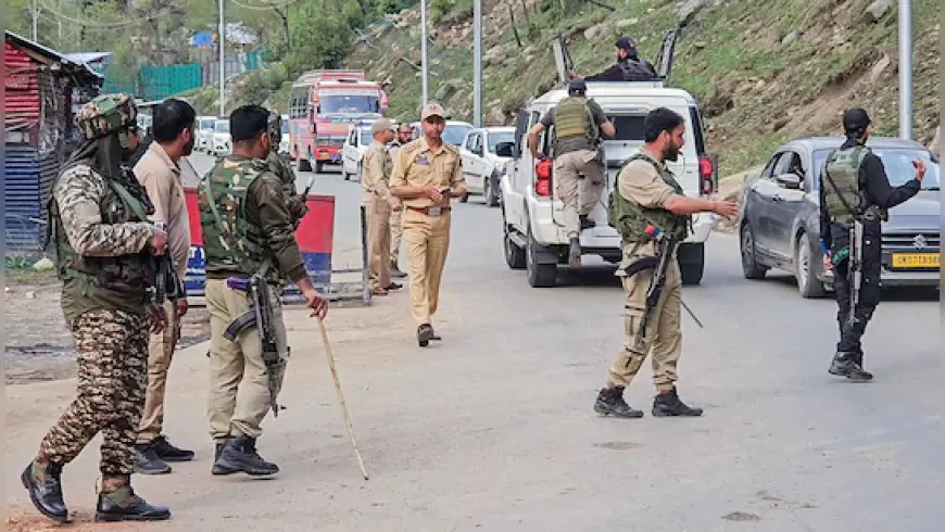 J&K पुलिस का एलान : आतंकियों की सूचना देने वालों को मिलेगा 20 लाख का इनाम