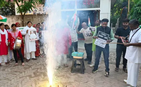 सेना का 'Opertaion Sindoor' : पाकिस्तान पर हमले के बाद देश में खुशी का माहौल