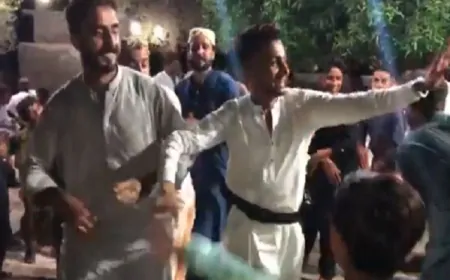 पाकिस्तान में दहशत, बलूचिस्तान में जश्न, भारत की एयर स्ट्राइक पर झूमे बलुचिस्तानी