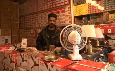 भारत-पाकिस्तान के बीच सीजफायर, कुपवाड़ा में कड़ी सुरक्षा के बीच खुली दुकानें