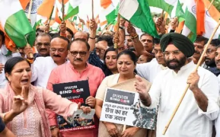 कर्तव्य पथ पर ‘शौर्य सम्मान यात्रा’ का किया गया आयोजन, CM रेखा गुप्ता भी हुईं शामिल