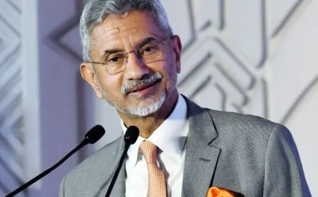 पाकिस्तान के साथ बातचीत केवल आतंकवाद पर होगी- विदेश मंत्री 