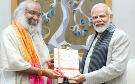 कल्कि पीठाधीश्वर आचार्य प्रमोद कृष्णम ने सुनी PM मोदी की ‘मन की बात’