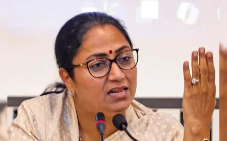  LNJP अस्पताल में CM रेखा गुप्ता ने कई योजनाओं का किया शुभारंभ