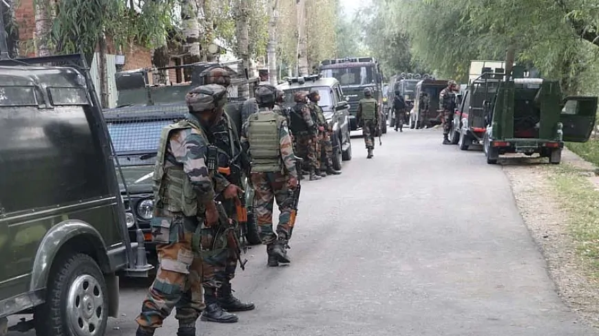 किश्तवाड़ में सुरक्षाबलों और आतंकियों के बीच मुठभेड़, सुरक्षाबलों ने 2 आतंकियों को किया ढेर