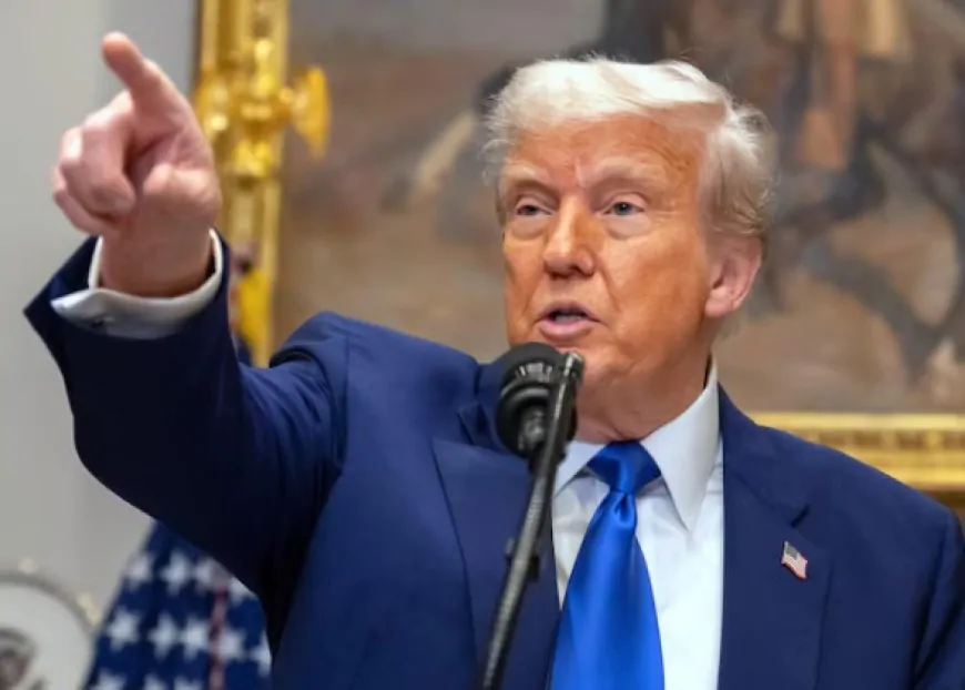 अमेरिका में iPhone नहीं बनाए तो इंपोर्ट पर लगेगा 25% टैरिफ- Donald Trump