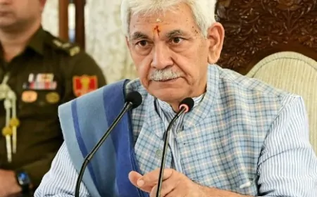 LG मनोज सिन्हा ने 3 सरकारी कर्मचारियों को किया बर्खास्त