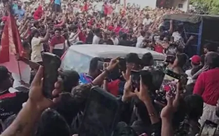 बेंगलुरु के चिन्नास्वामी स्टेडियम में मची  भगदड़ में  11 लोगों की मौत, कई घायल, PM मोदी ने जताया दुख