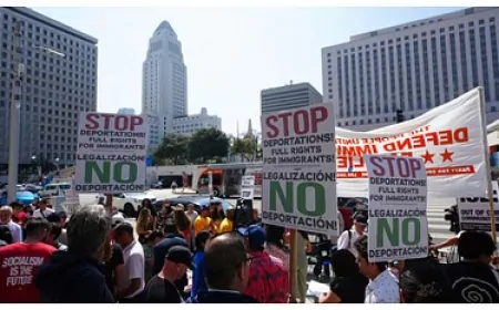 अमेरिका के इमिग्रेशन पॉलिसी के खिलाफ हिंसक प्रदर्शन, मरीन कमांडो और नेशनल गार्ड्स तैनात