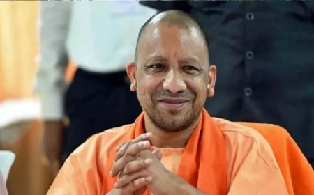 CM योगी ने किया विकास कार्यों का निरीक्षण, जगेसर और हड़हवा फाटक क्षेत्रों में किया निरीक्षण