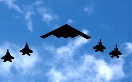 लगातार 37 घंटे भरी उड़ान, हवा में ही भरा तेल, जानें कैसे अमेरिका के 6 B-2 बॉम्बर्स ने ईरान में मचाई तबाही