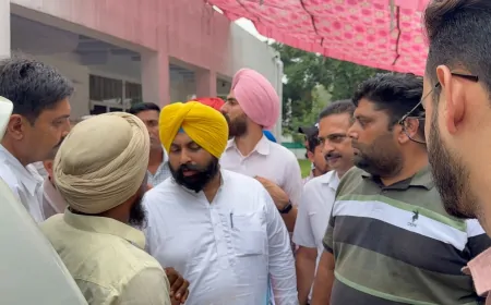 जनता के बीच पहुंचे कैबिनेट मंत्री हरजोत सिंह बैंस