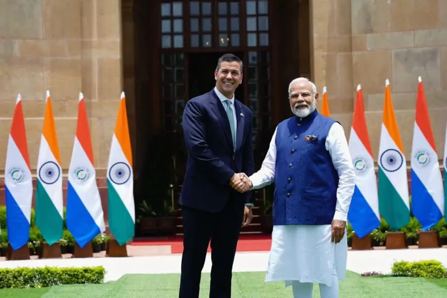 PM मोदी ने पराग्वे के राष्ट्रपति सैंटियागो के साथ की बैठक, आर्थिक सहयोग समेत कई मुद्दों पर हुई चर्चा