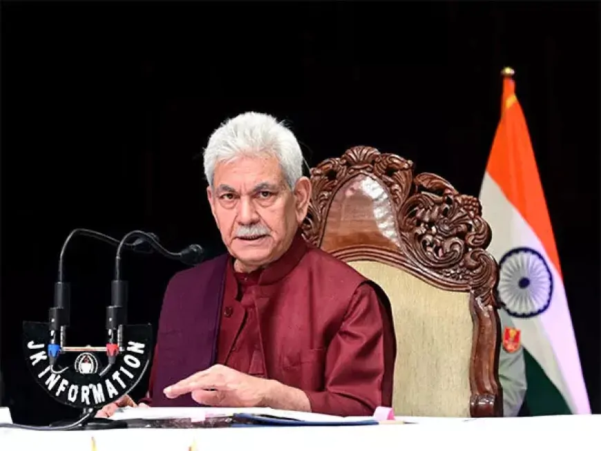 आज होगी बाबा बर्फानी जी की 'प्रथम पूजा',  LG मनोज सिन्हा 'प्रथम पूजा' में होंगे शामिल