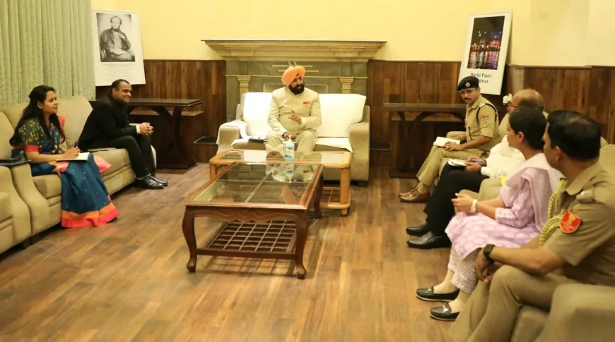 हरिद्वार : अर्धकुंभ मेला-2027 को लेकर राज्यपाल गुरमीत सिंह ने अधिकारियों के साथ की बैठक