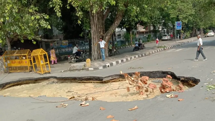 गड्ढे मुक्त होंगी दिल्ली की सड़कें,  एक दिन में 34OO गड्ढ़े भरेगी PWD 