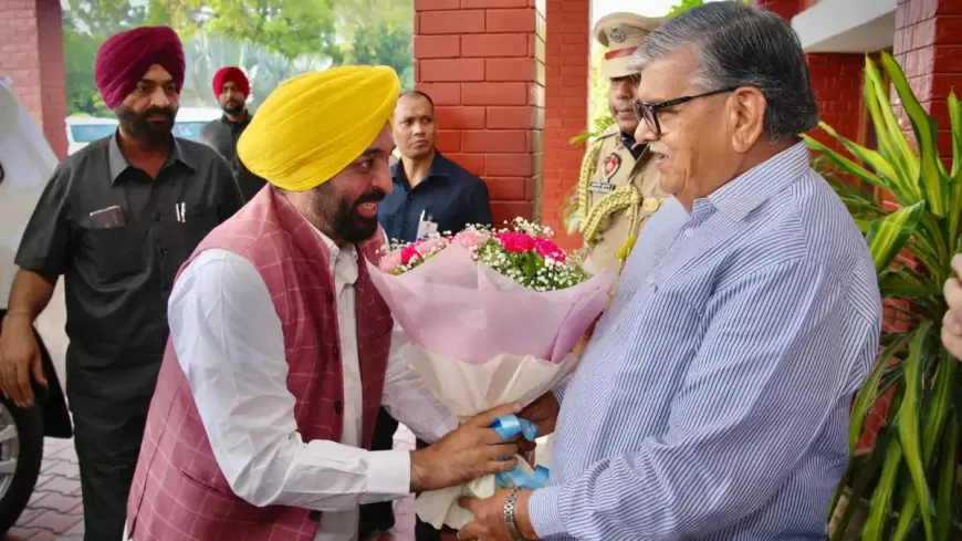 जल्द होगा पंजाब कैबिनेट का विस्तार, राज्यपाल से मिले CM भगवंत सिंह मान