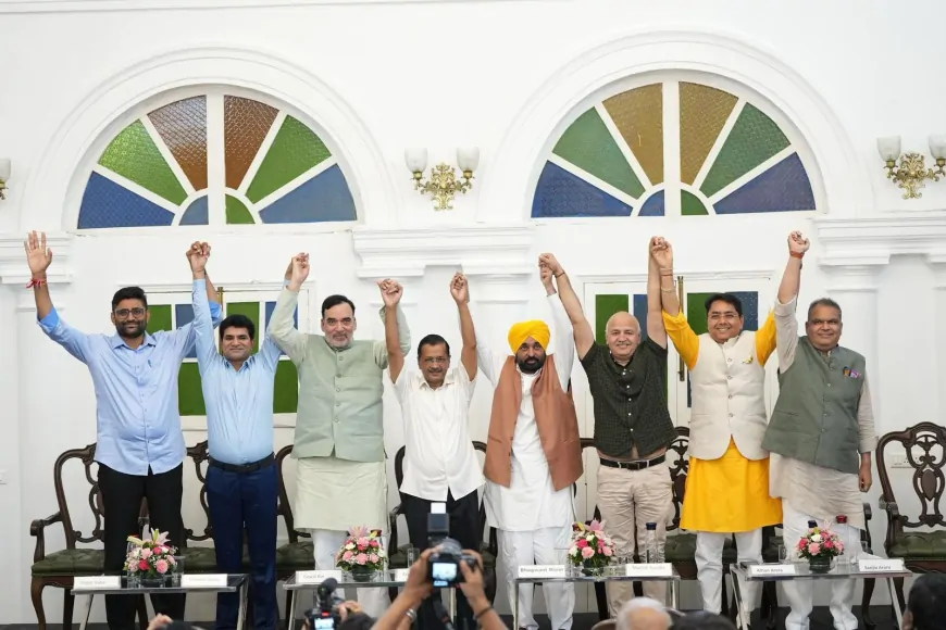 लुधियाना पश्चिम उपचुनाव में जीत के बाद दिल्ली में 'AAP' का जश्न