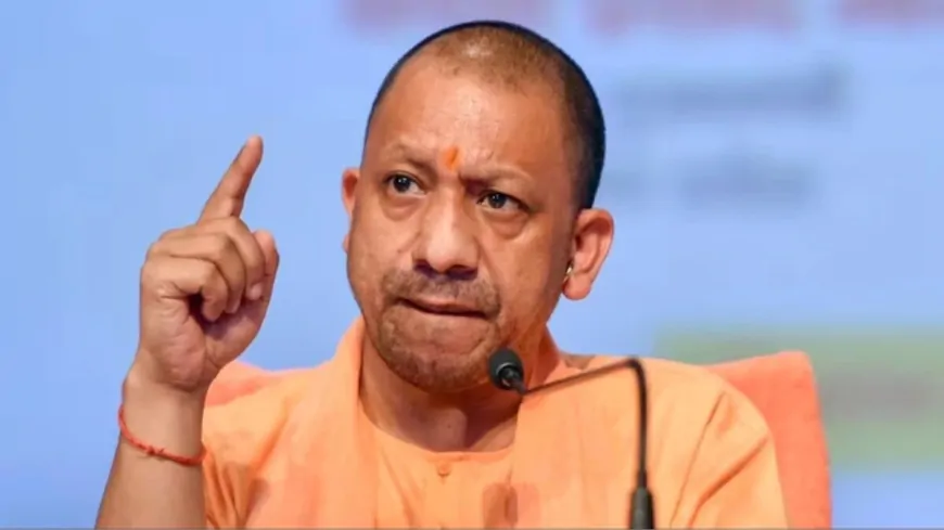 आगामी त्योहारों को लेकर CM योगी सख्त, भड़काऊ नारे, हथियार प्रदर्शन बर्दाश्त नहीं- CM
