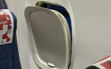 SpiceJet Flight Incident: हवा में स्पाइसजेट विमान की खिड़की का फ्रेम उखड़ा