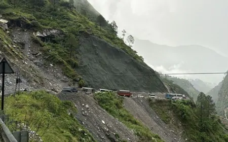 उत्तराखंड में भारी बारिश का कहर: बद्रीनाथ हाईवे बंद