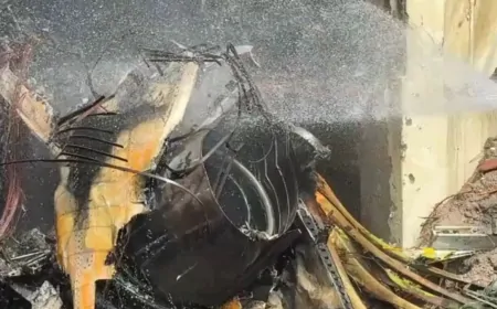 बांग्लादेश एयरफोर्स का F-7 ट्रेनर विमान क्रैश