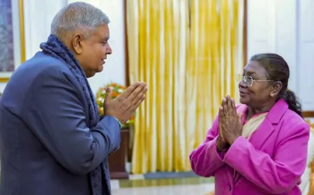 बिना सूचना के अचानक राष्ट्रपति भवन पहुंच गए थे धनखड़