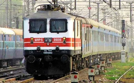 Odisha: पटरी से उतरी Shalimar-Sambalpur SF Express, टल गया बड़ा हादसा