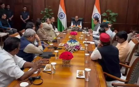 लोकसभा में गतिरोध हुआ खत्म, सर्वदलीय बैठक में दोनों पक्षों के बीच बनी सहमती