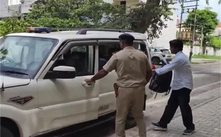 हरियाणा CET परीक्षा : गलत परीक्षा केंद्र पर पहुंचा परीक्षार्थी, DCP ने की मदद 