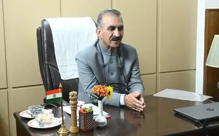 हिमाचल कैबिनेट बैठक में आपदा राहत पैकेज को मंजूरी, क्षतिग्रस्त मकान के लिए मिलेंगे एक लाख रुपये