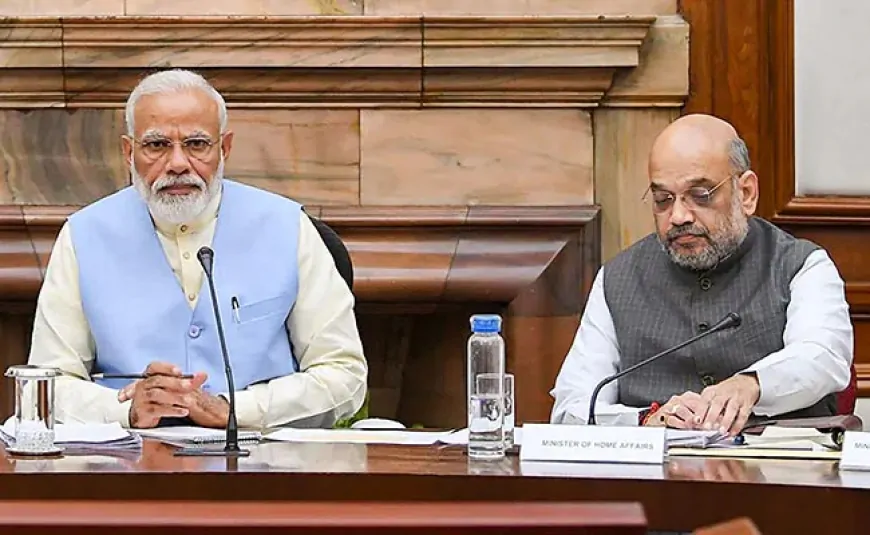 PM Modi-Amit Shah Meeting: संसद में प्रधानमंत्री नरेंद्र मोदी और गृह मंत्री शाह बीच हुई मुलाकात