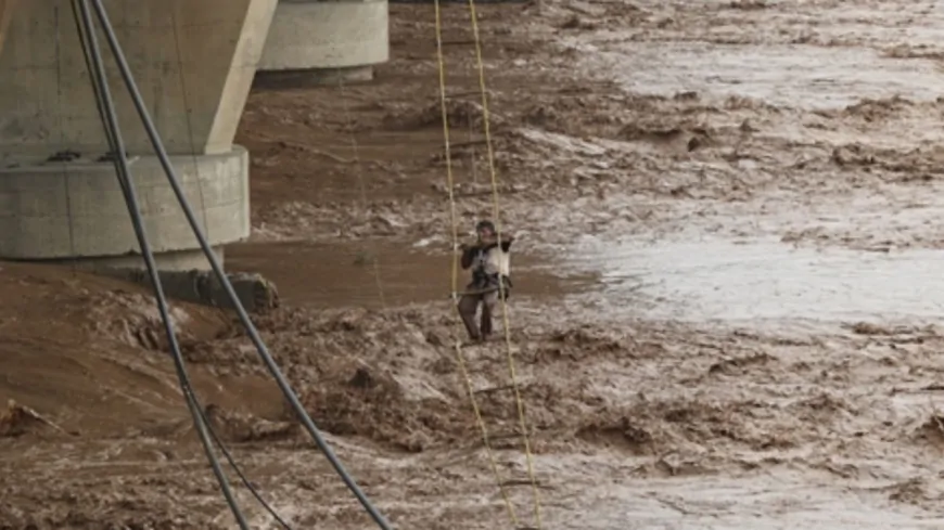 जम्मू-कश्मीर के कई हिस्सों में भारी बारिश,  नदियों का बढ़ा जलस्तर, लैंडस्लाइड ने बढ़ाई परेशानी