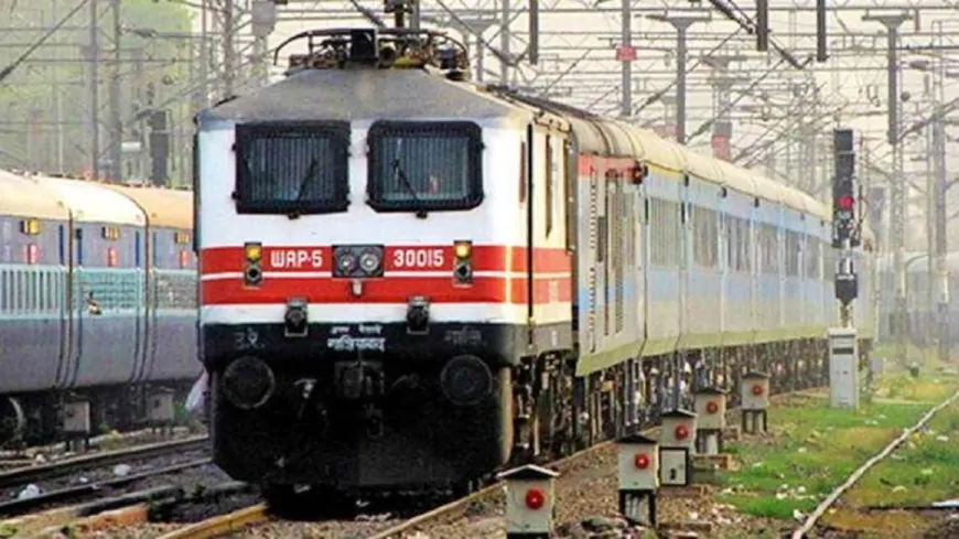 Odisha: पटरी से उतरी Shalimar-Sambalpur SF Express, टल गया बड़ा हादसा