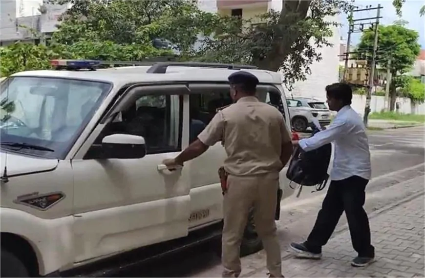 हरियाणा CET परीक्षा : गलत परीक्षा केंद्र पर पहुंचा परीक्षार्थी, DCP ने की मदद 