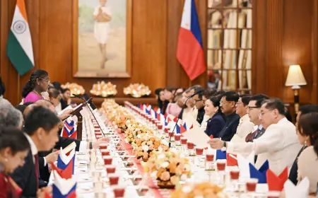 भारत दौरे पर फिलीपींस के राष्ट्रपति फर्डिनेंड रोमुअलडेज़, राष्ट्रपति द्रौपदी मुर्मू नें डिनर का किया आयोजन