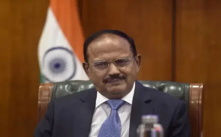 रूस के राष्ट्रपति पुतिन इसी महीने आएंगे भारत,  NSA अजित डोभाल ने दी जानकारी