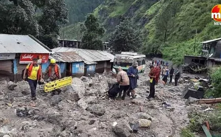 जम्मू-कश्मीर के किश्तवाड़ में बादल फटने से मची तबाही, 30 से ज्यादा की मौत, कई लापता