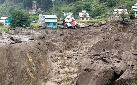 जम्मू के कठुआ में बादल फटने से भारी तबाही, हादसे में 7 से ज्यादा लोगों की मौत