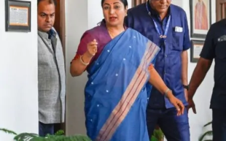 दिल्ली की CM रेखा गुप्ता से वापस ली गई Z श्रेणी सुरक्षा, दिल्ली पुलिस संभालेगी सुरक्षा की जिम्मेदारी 