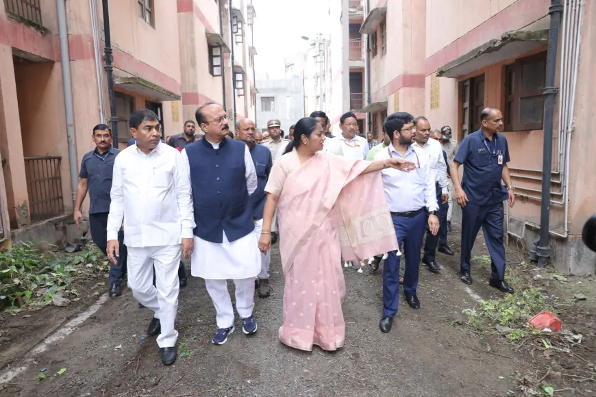 CM रेखा गुप्ता ने DDA फ्लैट्स का किया निरीक्षण, बोलीं- झुग्गीवासियों के साथ हुआ है अन्याय