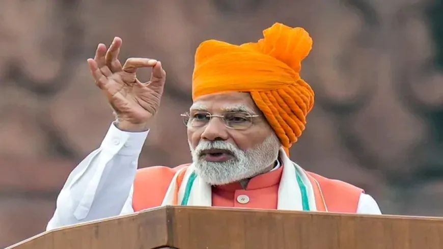 लाल किले की प्राचीर से PM नरेंद्र मोदी की बड़ी घोषणा, GST की दरों में होगी कटौती