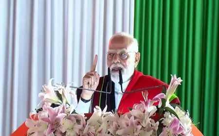 मणिपुर के लोगों से PM मोदी का वादा, बोले- मैं आपके साथ हूं...भारत सरकार आपके साथ है 