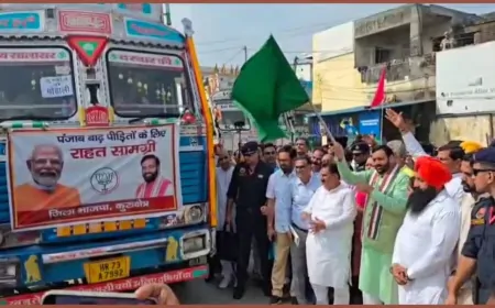 पंजाब बाढ़ पीड़ितों के लिए भेजी गई राहत सामग्री, हरियाणा सरकार की ओर से भेजी जा रही राहत सामग्री