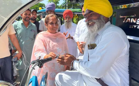 पर्यावरण की सुरक्षा और रोज़गार की ओर बड़ा कदम: मान सरकार ने ज़रूरतमंदों में बांटे ई-रिक्शा