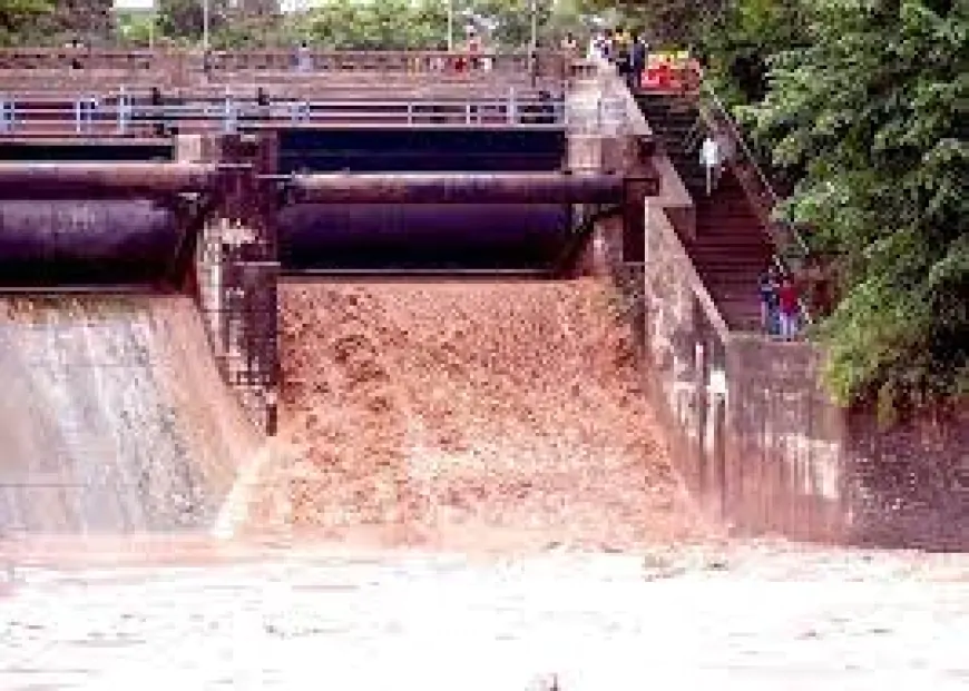 सुखना झील का बढ़ा जलस्तर, खोले गए फ्लड गेट, चंडीगढ़ के स्कूल बंद