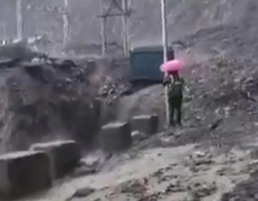 सोनमर्ग के पास फटा बादल, श्रीनगर-लेह हाइवे हुआ बंद 